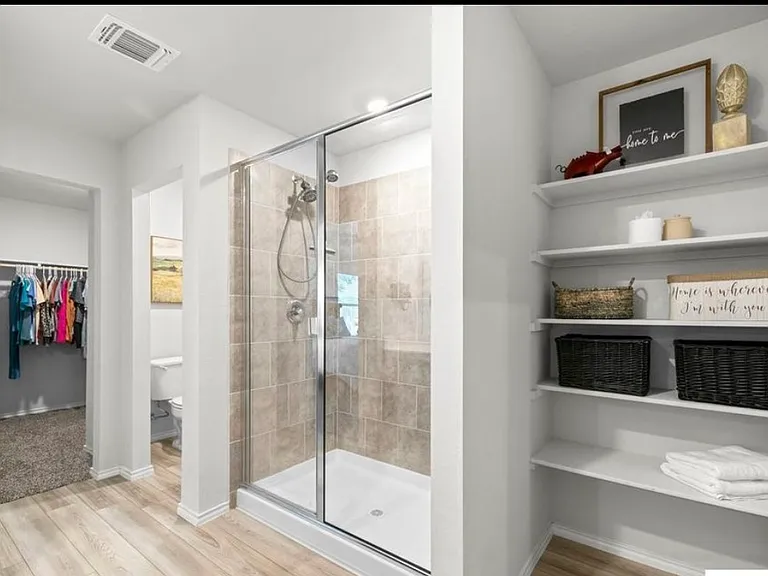 1711 Merritt St — Photo 16