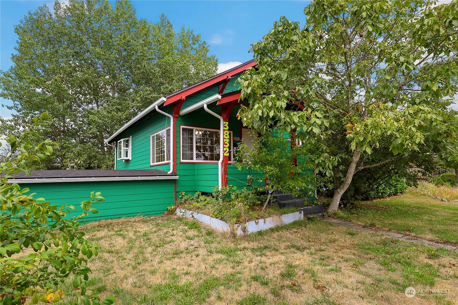 3832 S Alaska Street photo 1