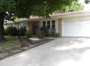 2331 S Missouri Ave, Springfield, MO 65807