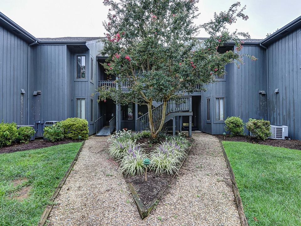 1st image of 1223 Twin Springs Ct