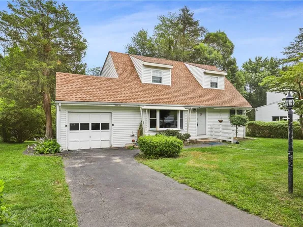 9 Jerome Drive, Cortlandt Manor, NY 10567
