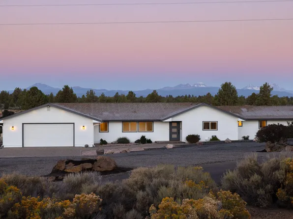 22321 McArdle Rd, Bend, OR 97702