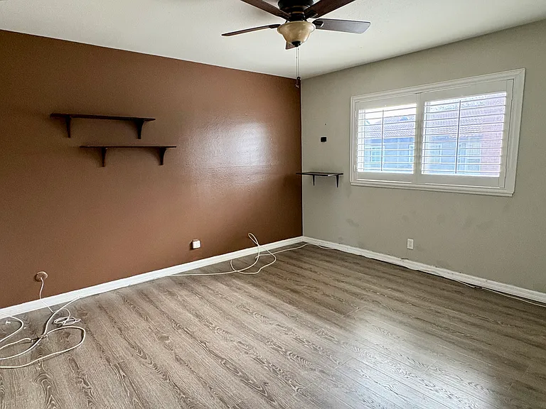 1745 N Pheasant St — Photo 8