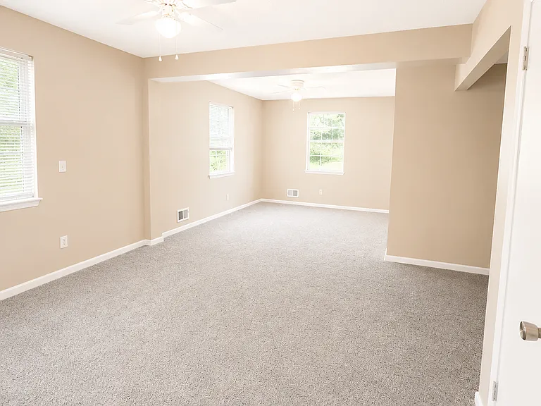 3500 Kelford Dr — Photo 6