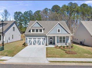 39 Airmont Dr, Sharpsburg, GA 30277