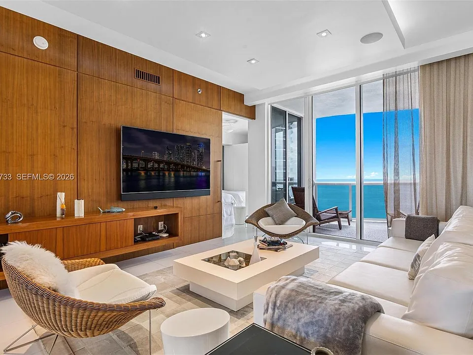 16001 Collins Ave #2406