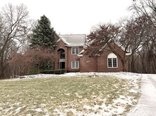 7590 Mistwood Dr, White Lake, MI