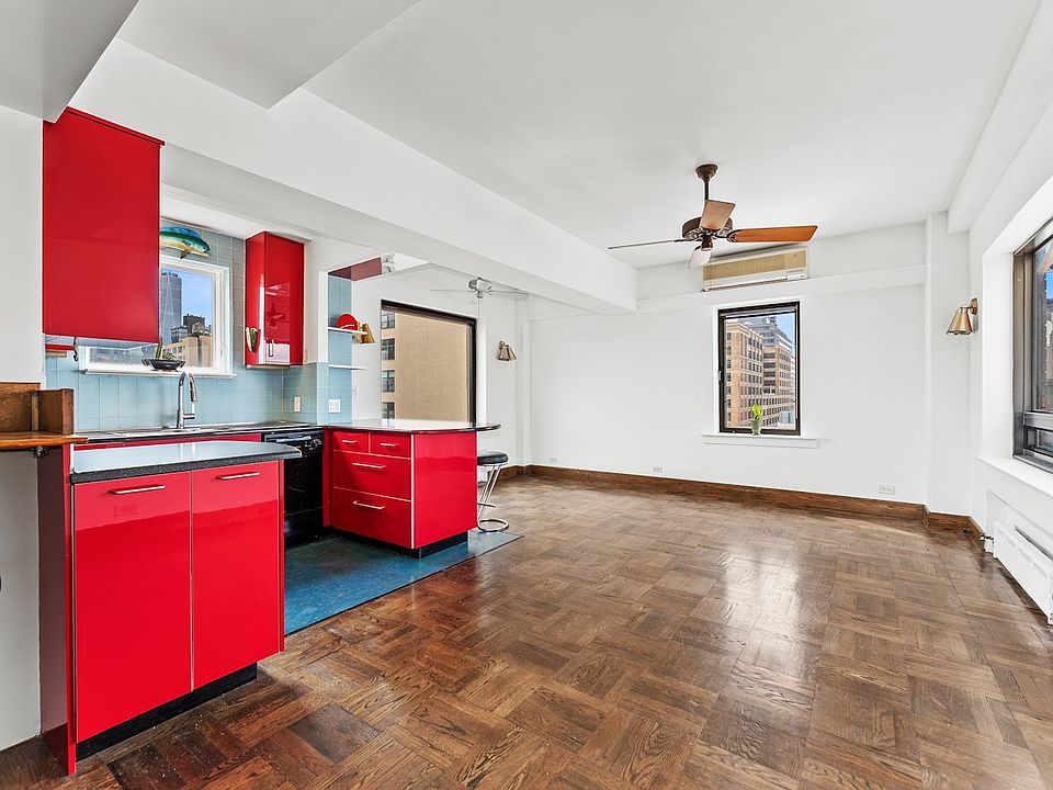 1st image of 180 W Houston St #11C