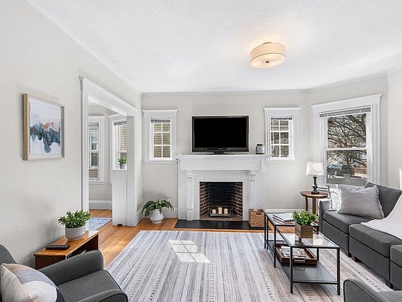 5th image of 49 Kenmere Rd #49