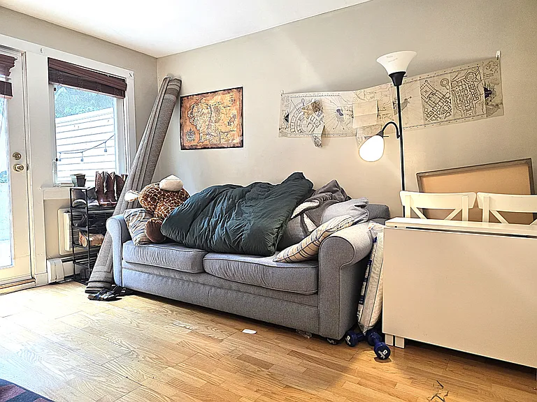626 Washington St #2 — Photo 8