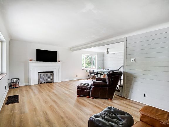 5th image of 4265 Dartmouth Dr