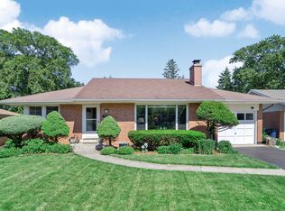 561 S Main St, Lombard, IL 60148