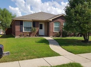 8917 Tumbleweed Dr, Aubrey, TX 76227