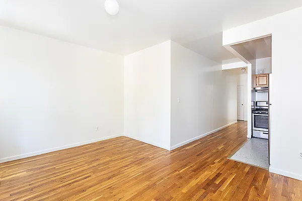 Rented by Corcoran | media 15