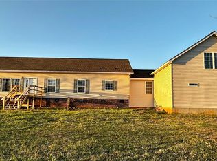 17382 Mooresville Rd, Mooresville, NC 28115