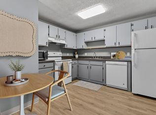 55 Log Street #3H, Manchester, NH 03102