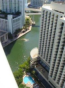 2nd image of 200 Biscayne Boulevard Way APT 3914