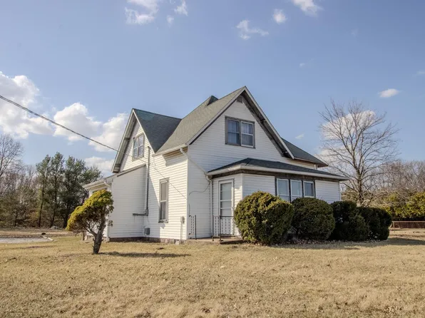 3855 S Us Highway 35, Knox, IN 46534