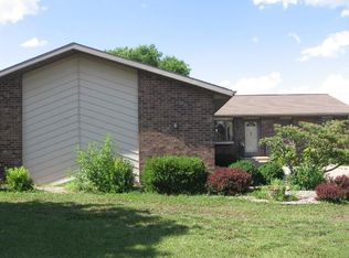 110 Trosky Rd E, Edgerton, MN 56128