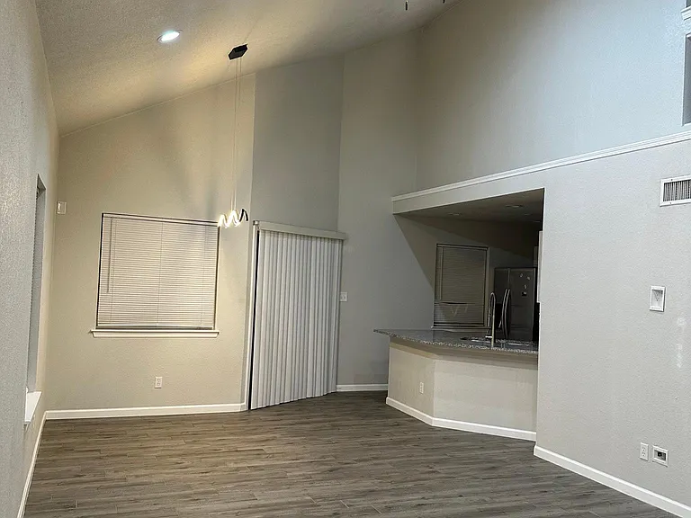 12119 Road House Dr — Photo 28