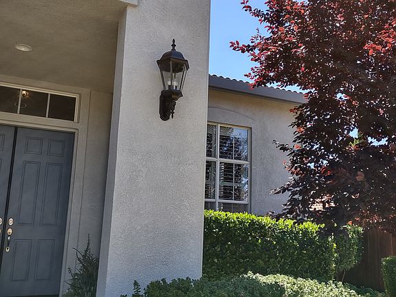 2nd image of 5069 Wilmont Ct