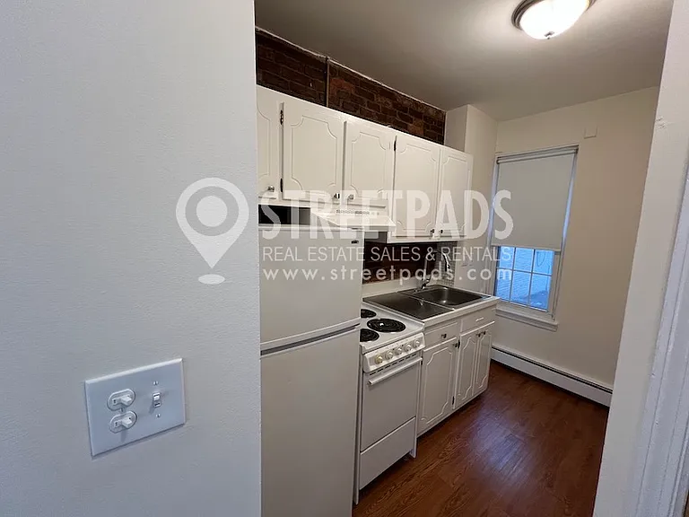 54 S Huntington Ave #1 — Photo 8