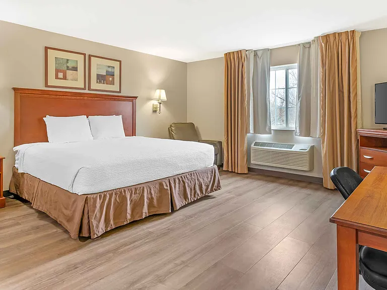 Studio Suite - 1 King Bed