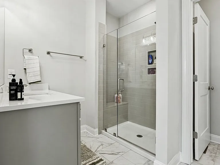 109 N Franklin St #200 — Photo 20