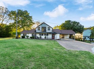 22653 Lakeview Rd, Springdale, AR 72764
