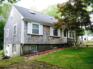 39 Lumbert Mill Rd, Centerville, MA 02632