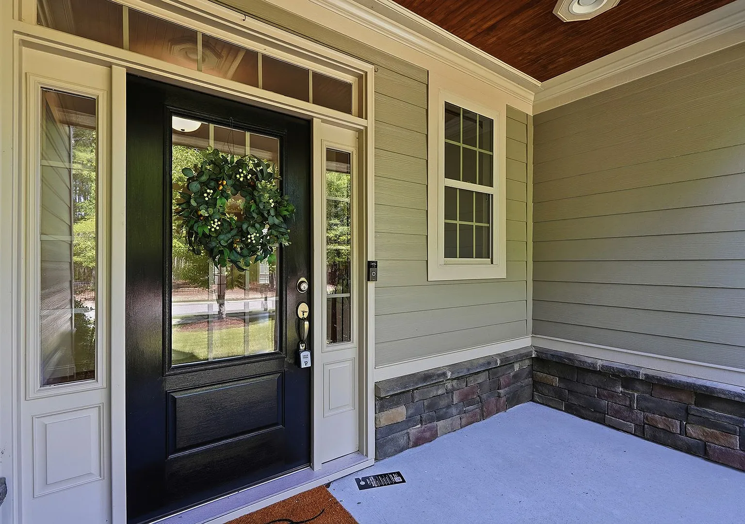 Available Now! Stunning Home In Beautiful Cary, North Carolina — Photo 3