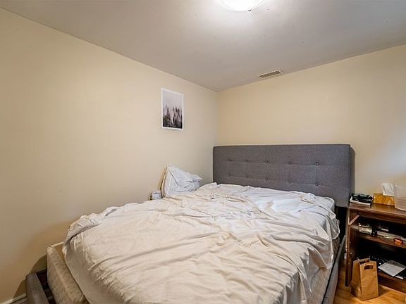 5th image of 75 Lower Charlotte St