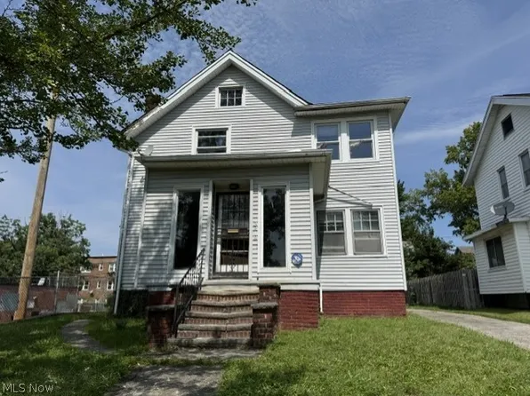 3219 E Overlook Rd, Cleveland Heights, OH 44118