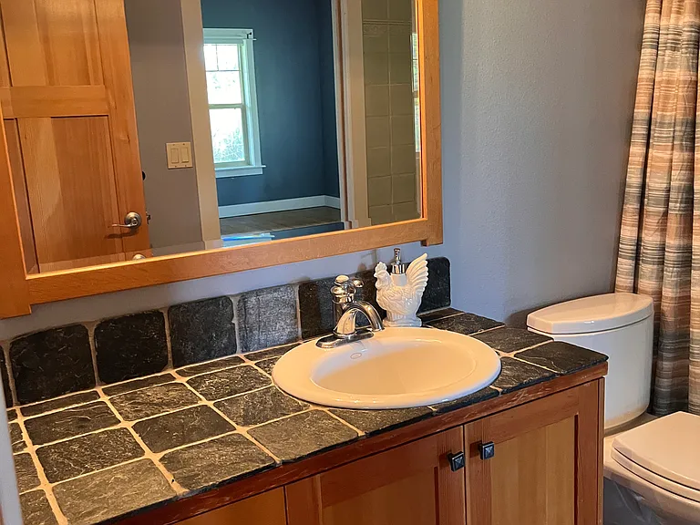 55219 Huntington Rd — Photo 12