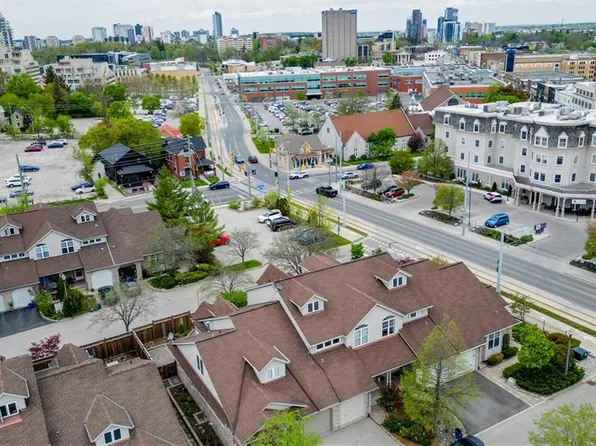 38 Norman St, Waterloo, ON N2L 6L5