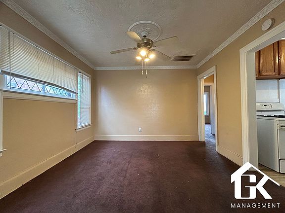 3rd image of 17132 Northlawn St
