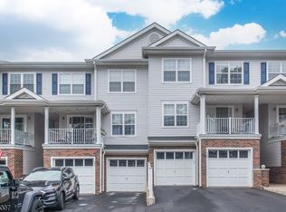 304 Dalton Ct, Denville, NJ 07834