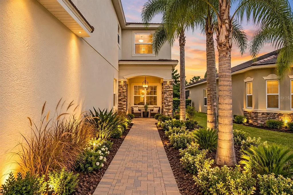 4 bed, 4.0 bath, 2728 sqft, $3,800 — Photo 3