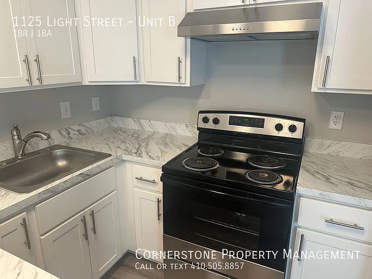 1125 Light St #B — Photo 3