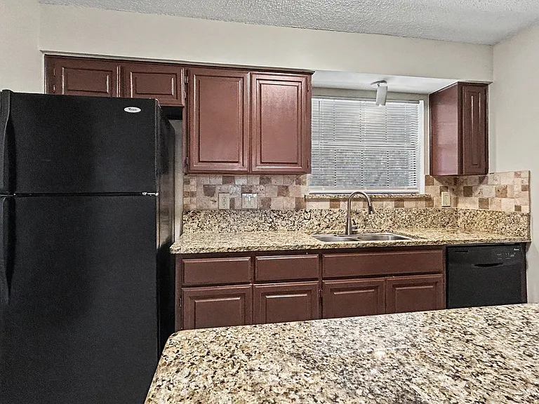 12446 Starcrest Dr #312 — Photo 12