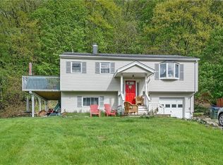 327 Lake Shore Dr, Monroe, NY 10950