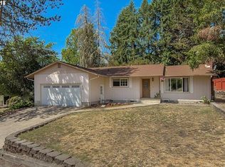 3074 Monterey Dr, Roseburg, OR 97470