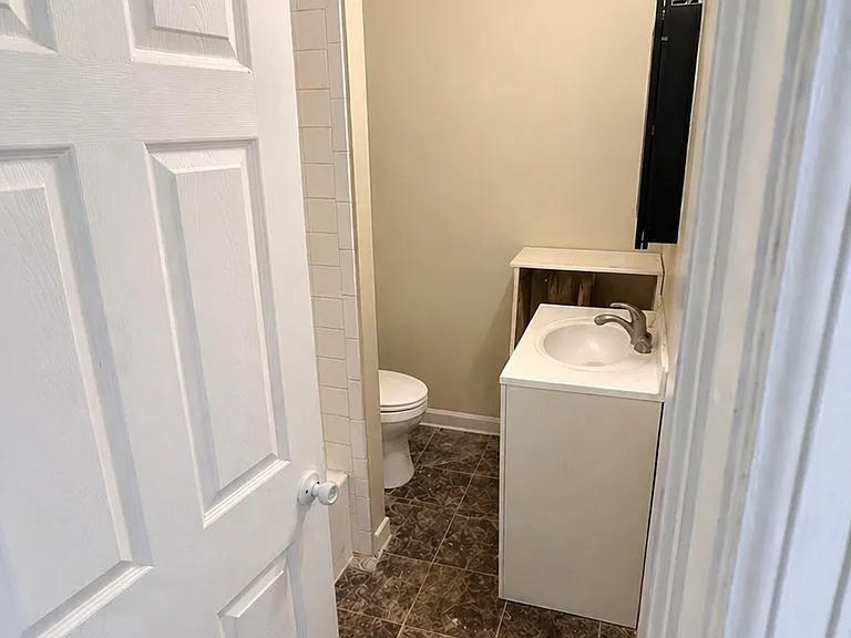 1344 Sheridan St #1 — Photo 9