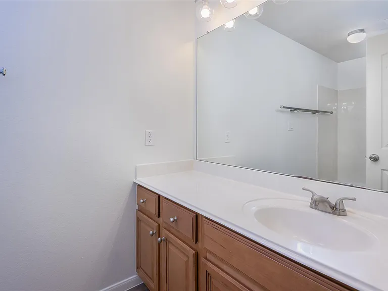 22121 Rose Grass Ln — Photo 15