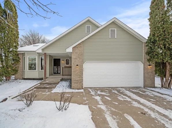 8401 115th Ln N, Champlin, MN 55316