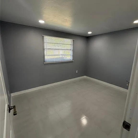 5317 Fleming St — Photo 6