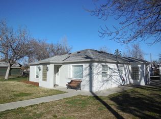 102 NW 10th Ave, Milton Freewater, OR 97862