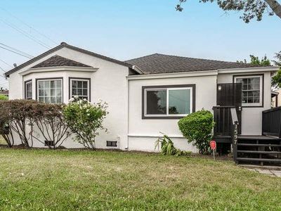 1597 D St, Hayward, CA, 94541
