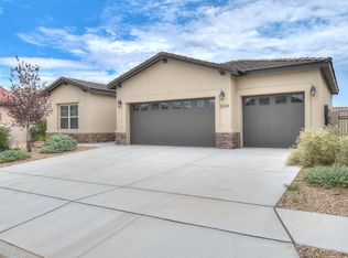2604 La Luz Cir NE, Rio Rancho, NM 87144
