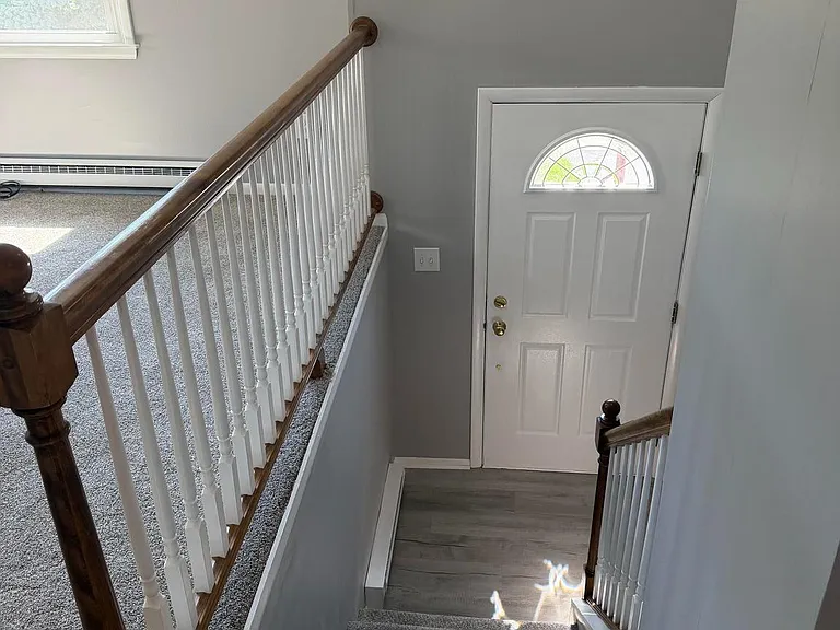 110 Marion Ter — Photo 4